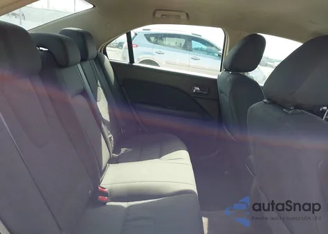 2010 Ford Fusion Se from USA, damaged, VIN 3FAHP0HA0AR329686